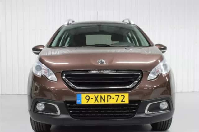 Peugeot 2008 (2014) thumbnail 2