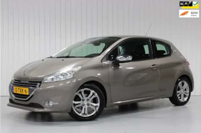 Peugeot 208 (2012) thumbnail 1