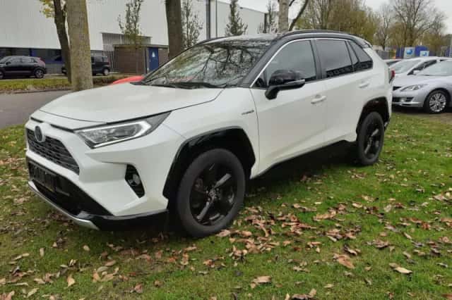 Toyota RAV4 (2020) thumbnail 3