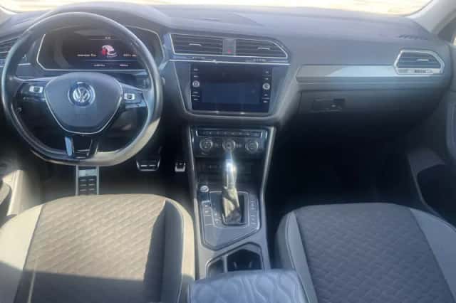 Volkswagen Tiguan (2018) thumbnail 4