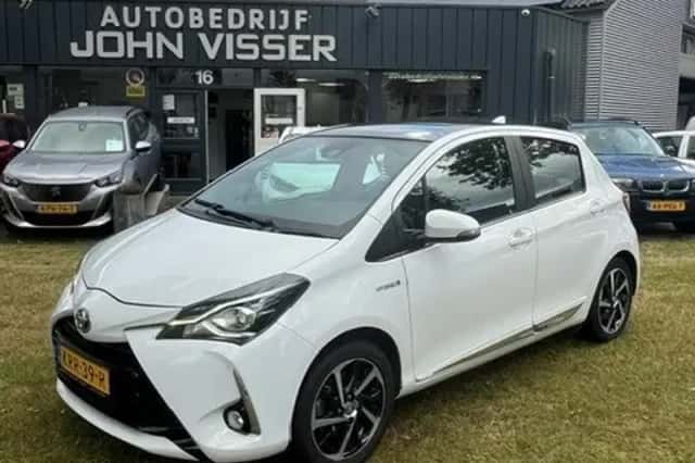 Toyota Yaris (2019) thumbnail 4