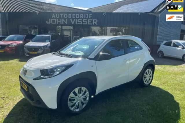 Toyota Aygo X (2024) thumbnail 1