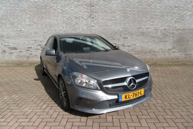 Mercedes-Benz A-Klasse (2015) thumbnail 1