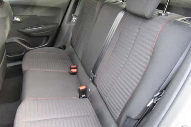 Peugeot 2008 (2020) thumbnail 6