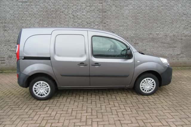 Renault Kangoo Express (2015) thumbnail 2