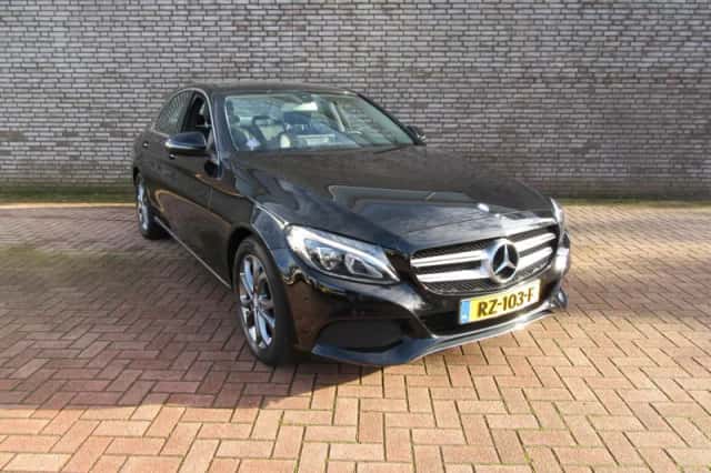 Mercedes-Benz C-Klasse (2018) thumbnail 1