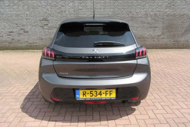 Peugeot 208 (2022) thumbnail 3