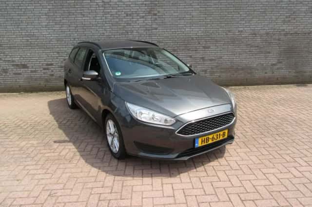 Ford Focus (2015) thumbnail 1