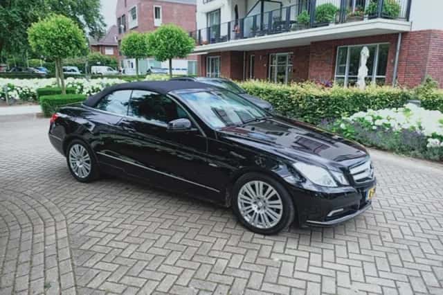 Mercedes-Benz E-Klasse (2010) thumbnail 3