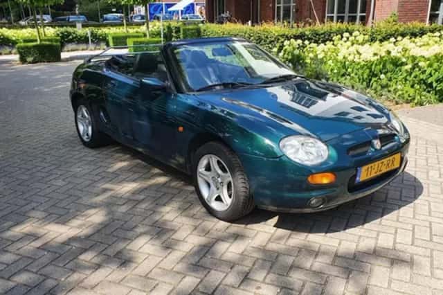 MG F (1996) thumbnail 4