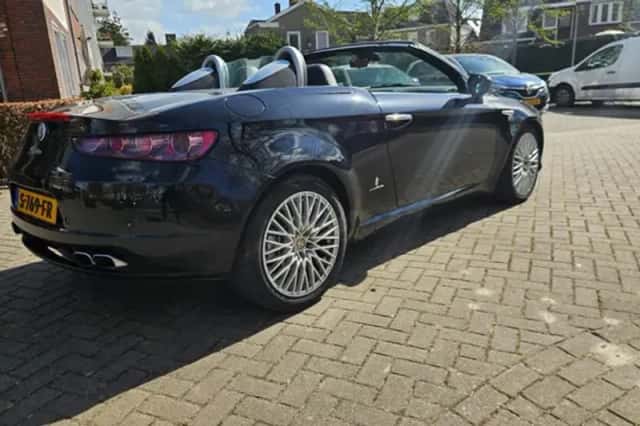 Alfa Romeo Spider (2007) thumbnail 5