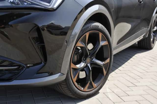 CUPRA Formentor (2021) thumbnail 4