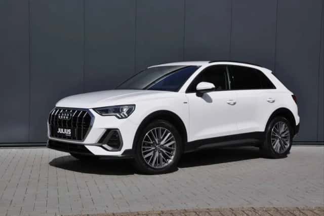 Audi Q3 (2019) thumbnail 2