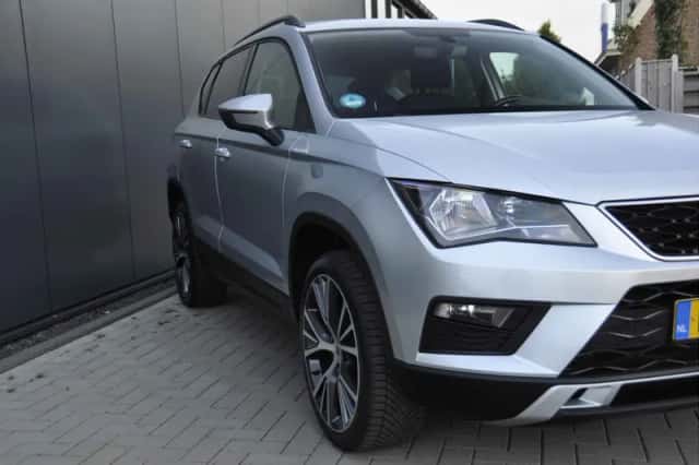 SEAT Ateca (2016) thumbnail 3