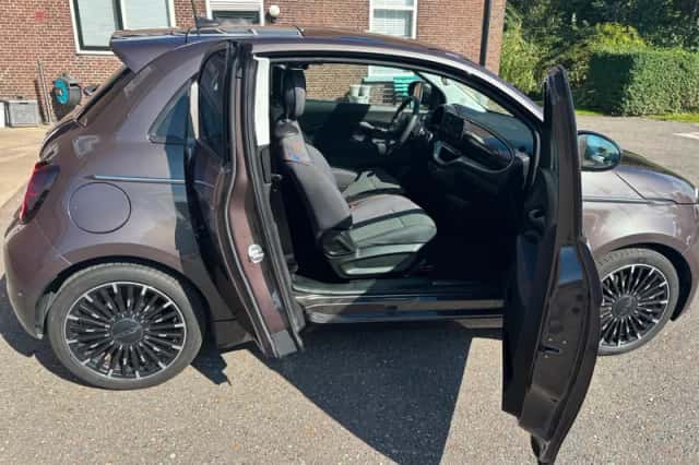 Fiat 500 (2021) thumbnail 6