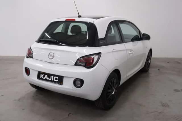 Opel Adam (2013) thumbnail 2