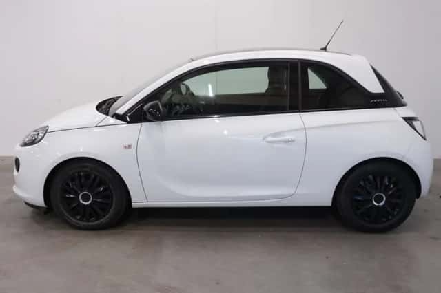 Opel Adam (2013) thumbnail 3