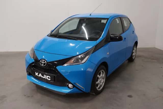 Toyota Aygo (2015) thumbnail 1
