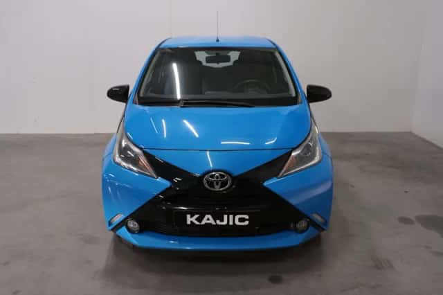 Toyota Aygo (2015) thumbnail 4