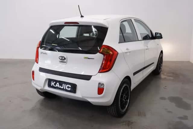 Kia Picanto (2013) thumbnail 2