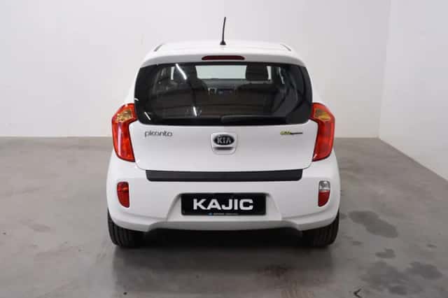 Kia Picanto (2013) thumbnail 6