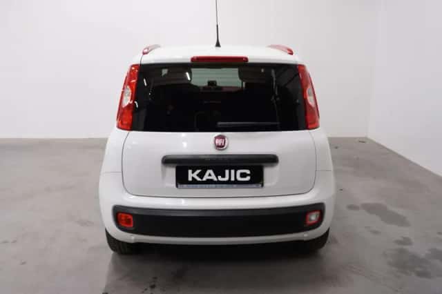 Fiat Panda (2015) thumbnail 6