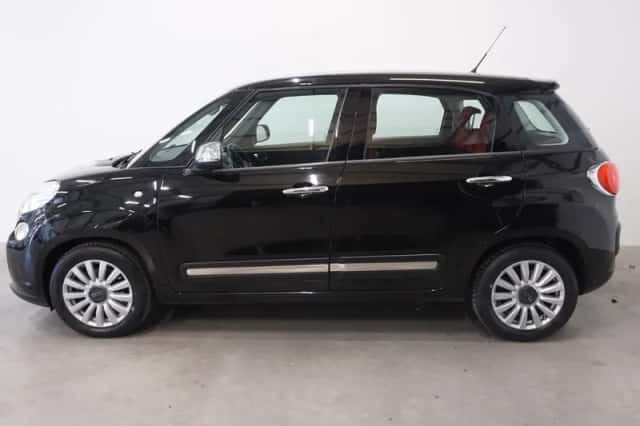 Fiat 500L (2013) thumbnail 3