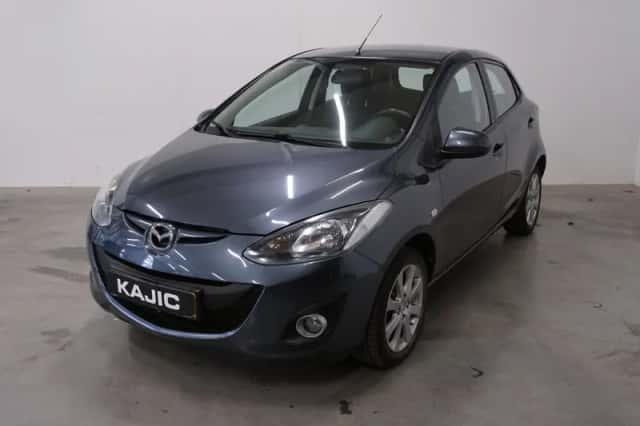 Mazda 2 (2011) thumbnail 1