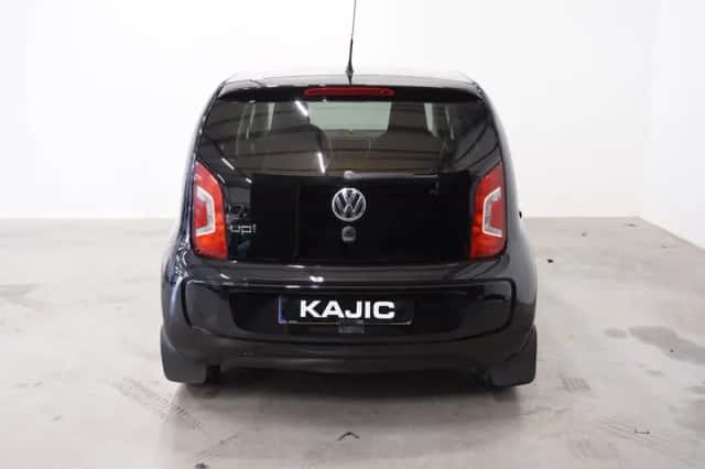 Volkswagen Up! (2013) thumbnail 6