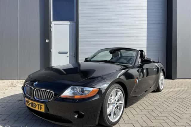 BMW Z4 (2003) thumbnail 1