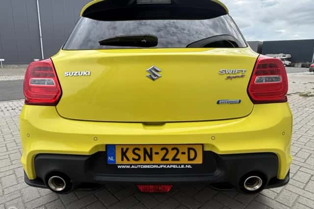 Suzuki Swift (2020) thumbnail 5