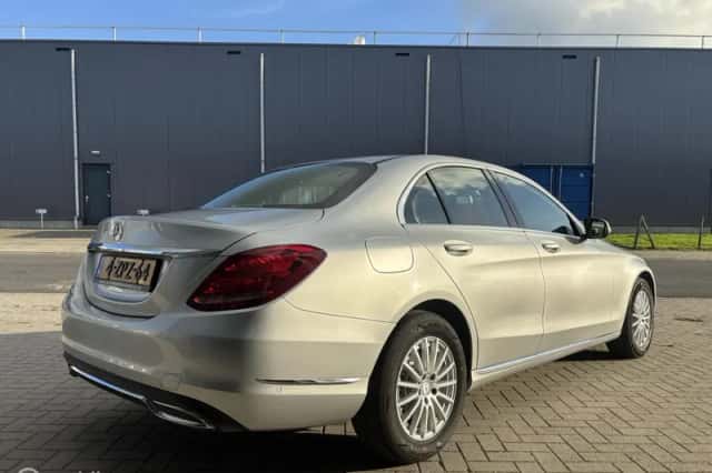 Mercedes-Benz C-Klasse (2015) thumbnail 5