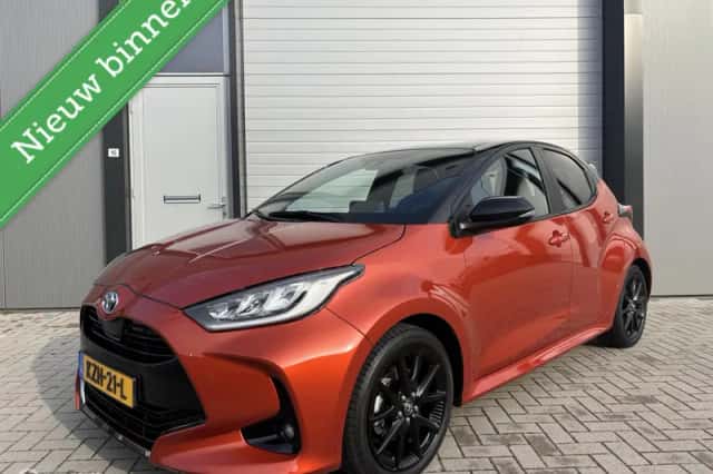 Toyota Yaris (2023) thumbnail 1
