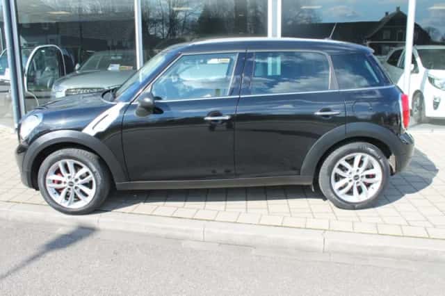 MINI Countryman (2013) thumbnail 2