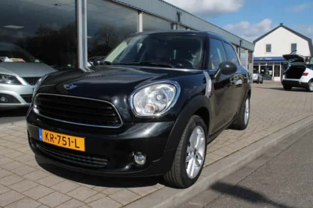 MINI Countryman (2013) thumbnail 5