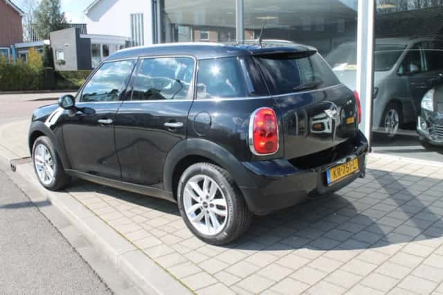 MINI Countryman (2013) thumbnail 6
