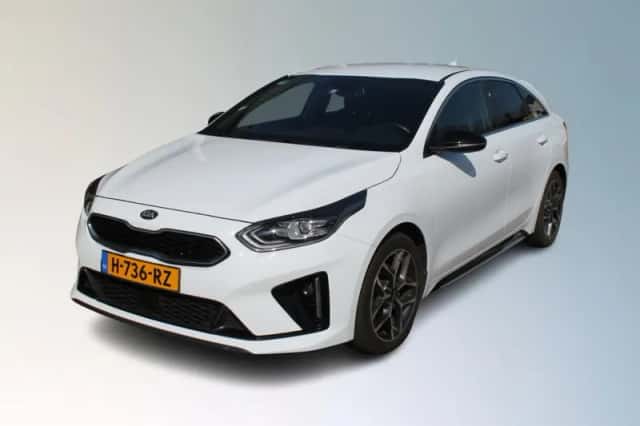 Kia ProCeed (2020) thumbnail 1