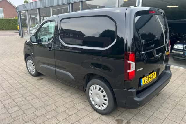 Opel Combo (2020) thumbnail 3