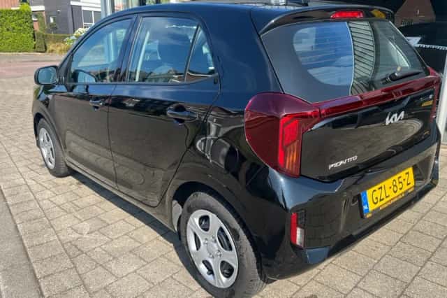 Kia Picanto (2025) thumbnail 4