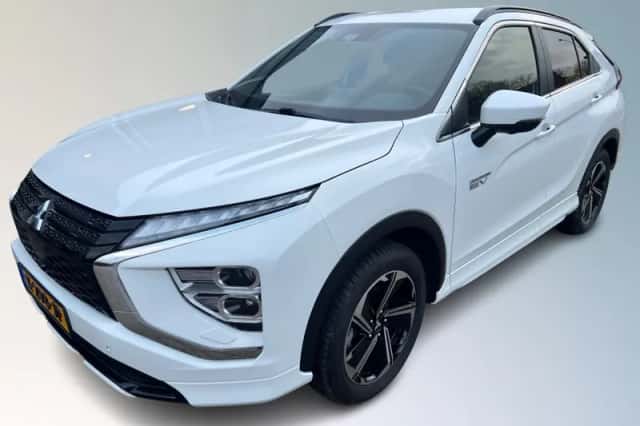 Mitsubishi Eclipse Cross (2023) thumbnail 1