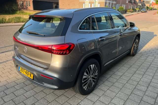 Mercedes-Benz EQA (2025) thumbnail 3