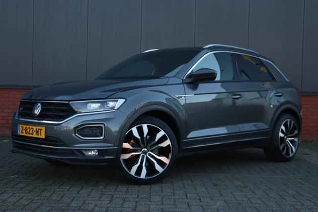 Volkswagen T-Roc (2019) thumbnail 1