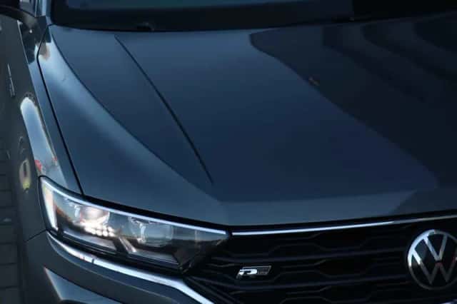 Volkswagen T-Roc (2019) thumbnail 6