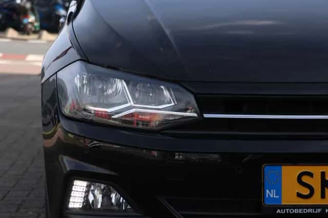Volkswagen Polo (2018) thumbnail 6