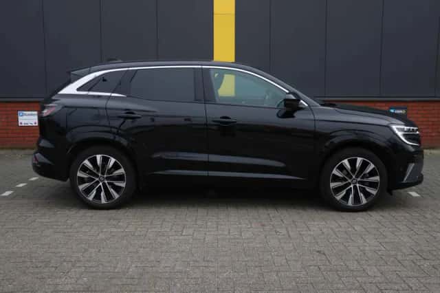 Renault Austral (2024) thumbnail 3