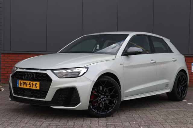 Audi A1 (2023) thumbnail 1