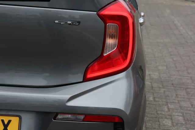Kia Picanto (2023) thumbnail 6