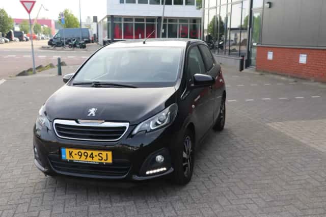 Peugeot 108 (2021) thumbnail 1