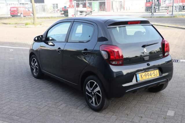 Peugeot 108 (2021) thumbnail 4