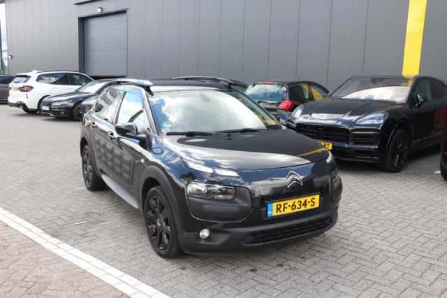 Citroën C4 Cactus (2017) thumbnail 2